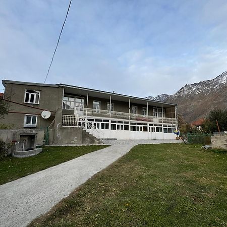 Отель Polaris Kazbegi Экстерьер фото