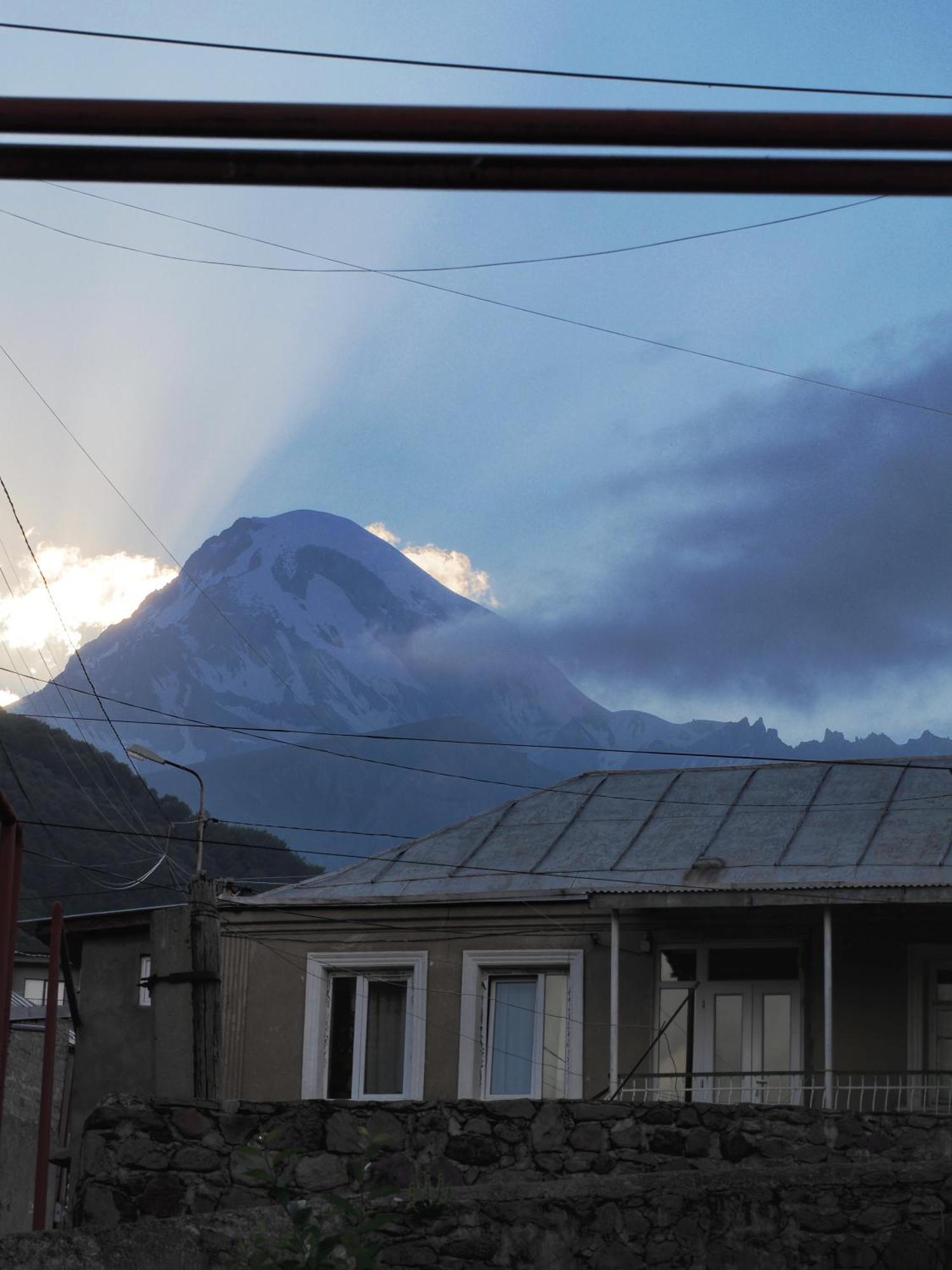 Отель Polaris Kazbegi Экстерьер фото
